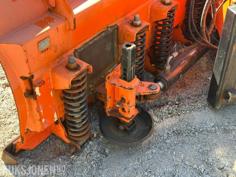2017 Pronar PUV-3300M plog - Agricultural machinery: picture 4 2017 Pronar PUV-3300M plog - Agricultural machinery: picture 4