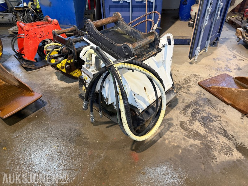 2010 Simex PLB 600 Asfaltfres – S60 - Både betong og afalttrommel montert - Attachment for Construction machinery: picture 1 2010 Simex PLB 600 Asfaltfres – S60 - Både betong og afalttrommel montert - Attachment for Construction machinery: picture 1