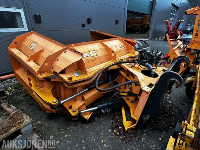 2011 Tellefsdal U-plow HK 5200 - 17` U-Plog - Attachment for Construction machinery: picture 3 2011 Tellefsdal U-plow HK 5200 - 17` U-Plog - Attachment for Construction machinery: picture 3