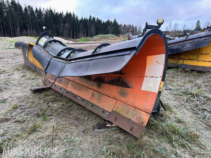 2012 TELLEFSDAL K-70 3400 P SNØPLOG - Attachment for Construction machinery: picture 1 2012 TELLEFSDAL K-70 3400 P SNØPLOG - Attachment for Construction machinery: picture 1