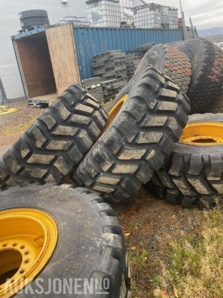 2015 4 Stk 20,5/25 GoodYear hjullasterdekk - Attachment for Construction machinery: picture 3 2015 4 Stk 20,5/25 GoodYear hjullasterdekk - Attachment for Construction machinery: picture 3