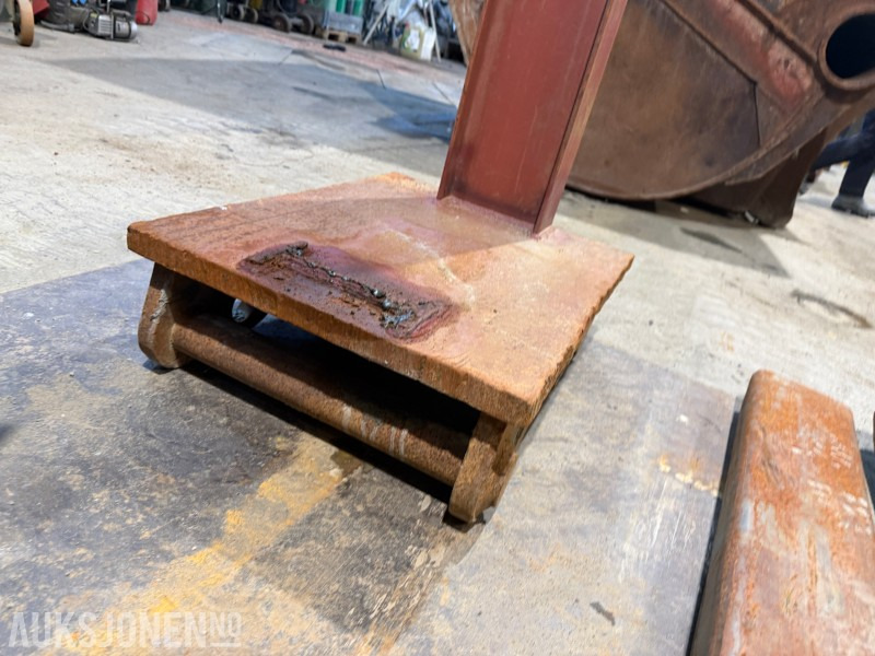 2015 HK feste med stålstolpe - Attachment for Construction machinery: picture 4 2015 HK feste med stålstolpe - Attachment for Construction machinery: picture 4