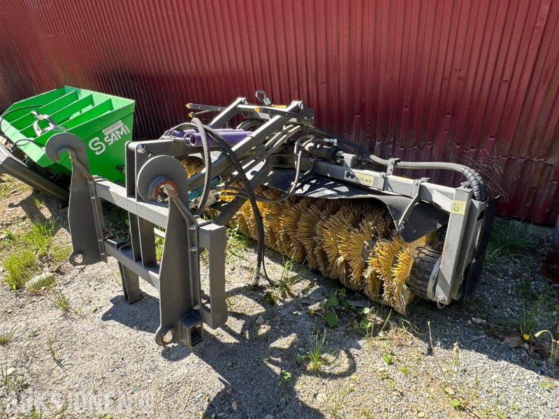 2015 Holms SL-2,5 feiekost med BM feste - Attachment for Construction machinery: picture 1 2015 Holms SL-2,5 feiekost med BM feste - Attachment for Construction machinery: picture 1