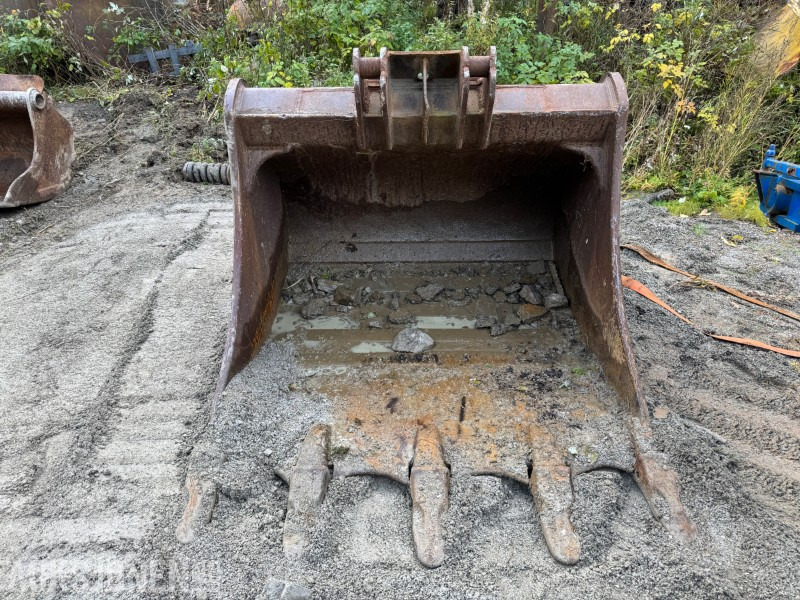 2016 Volvo EC360 Rock graveskuffe med tenner - Attachment for Construction machinery: picture 1 2016 Volvo EC360 Rock graveskuffe med tenner - Attachment for Construction machinery: picture 1