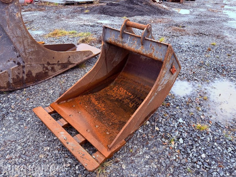 2017 SMP skuffe m/S30 hurtigfeste - 285 L - Attachment for Construction machinery: picture 1 2017 SMP skuffe m/S30 hurtigfeste - 285 L - Attachment for Construction machinery: picture 1