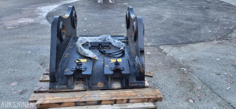 2023 KM5 hurtigkoblingsfeste - Attachment for Construction machinery: picture 3 2023 KM5 hurtigkoblingsfeste - Attachment for Construction machinery: picture 3