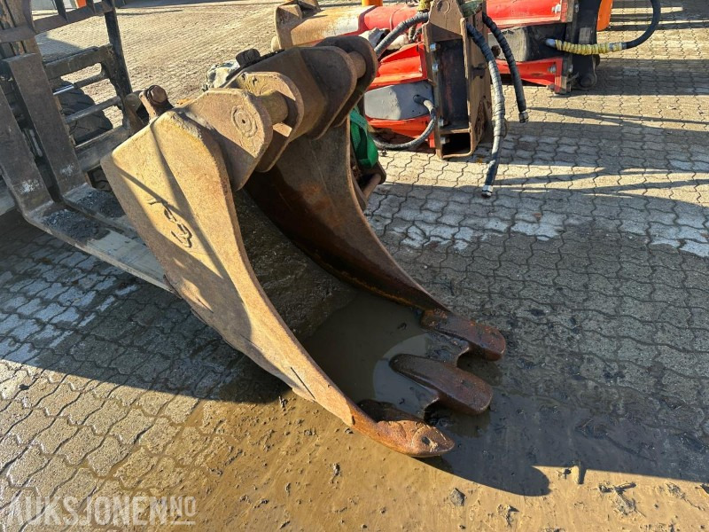 B-20 Smalskuffe med Tenner - Attachment for Construction machinery: picture 1 B-20 Smalskuffe med Tenner - Attachment for Construction machinery: picture 1