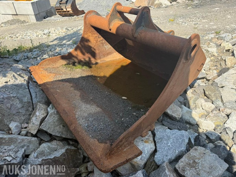 Gjerstad pusseskuffe 1600L – S70 feste – 2015 modell - Attachment for Construction machinery: picture 5 Gjerstad pusseskuffe 1600L – S70 feste – 2015 modell - Attachment for Construction machinery: picture 5
