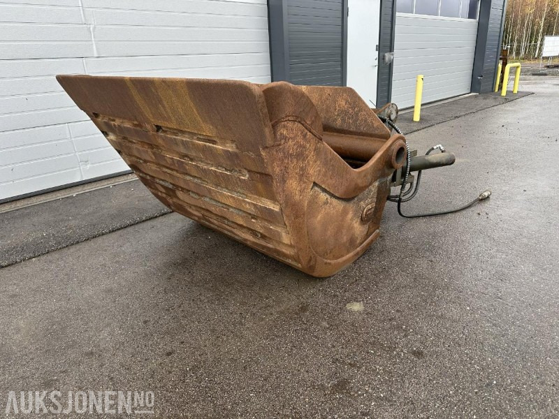 Götene Hydraulisk Pusskuff 1850L S80 - Attachment for Construction machinery: picture 3 Götene Hydraulisk Pusskuff 1850L S80 - Attachment for Construction machinery: picture 3