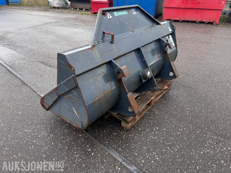 Tre Emme frontskuff PS80.PRED.CDC – 800 liter - Attachment for Construction machinery: picture 3 Tre Emme frontskuff PS80.PRED.CDC – 800 liter - Attachment for Construction machinery: picture 3