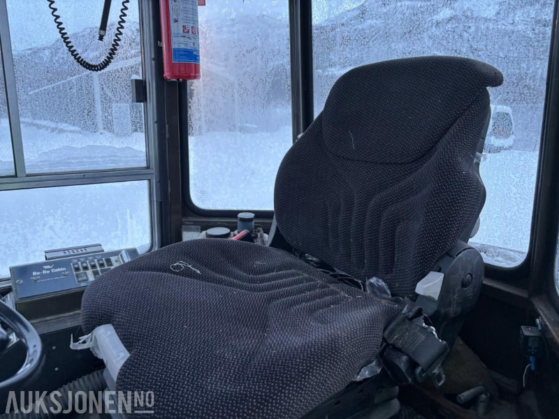 1986 Komatsu FD-45-T4 motvekts truck - Material handling equipment: picture 5 1986 Komatsu FD-45-T4 motvekts truck - Material handling equipment: picture 5