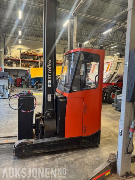 2010 Skyvemastertruck - BT RRE200ECC servicer fulgt Varmeapp Kamera - Material handling equipment: picture 2 2010 Skyvemastertruck - BT RRE200ECC servicer fulgt Varmeapp Kamera - Material handling equipment: picture 2