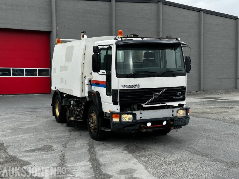 1995 Volvo FS 718 4x2 Sopebil/Feiebil - Municipal/ Special vehicle: picture 3 1995 Volvo FS 718 4x2 Sopebil/Feiebil - Municipal/ Special vehicle: picture 3