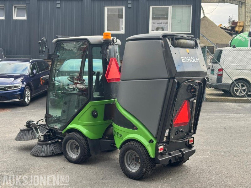 2016 Egholm City Ranger 2250 - Kostebil - Feiebil - Timer: 830 - Municipal/ Special vehicle: picture 4 2016 Egholm City Ranger 2250 - Kostebil - Feiebil - Timer: 830 - Municipal/ Special vehicle: picture 4