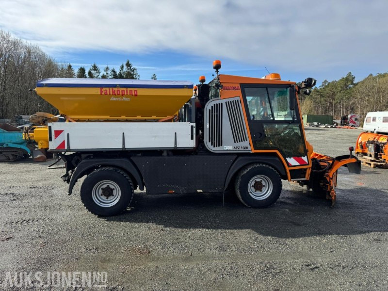 2016 Hansa - Redskapsbærer - Støer - Brøytekjær - Municipal/ Special vehicle: picture 5 2016 Hansa - Redskapsbærer - Støer - Brøytekjær - Municipal/ Special vehicle: picture 5