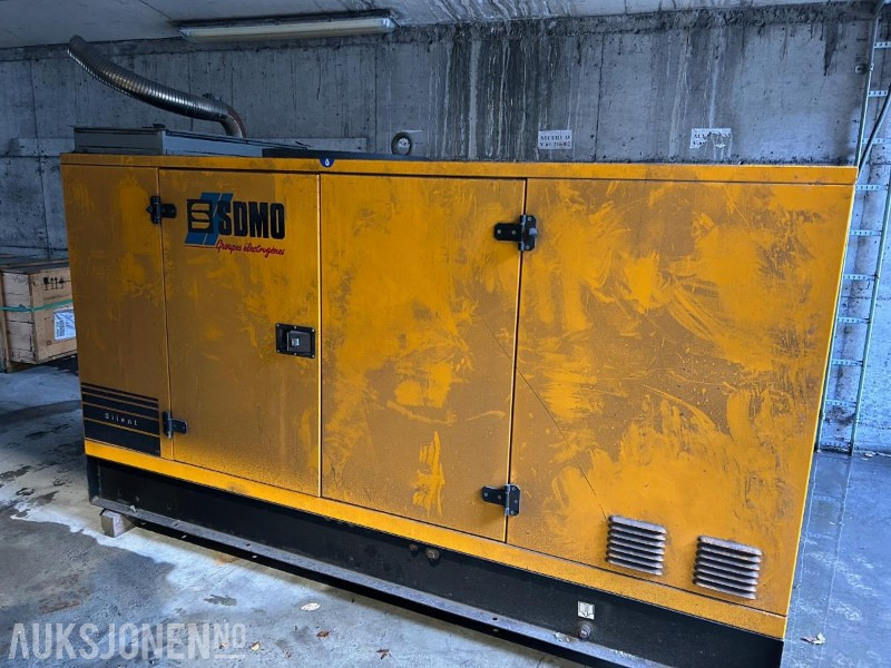 SDMO 80 kVa aggregat - Construction equipment: picture 2 SDMO 80 kVa aggregat - Construction equipment: picture 2