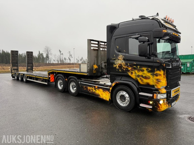 2015 Scania R580 TUNGTREKKER M/MASKINHENGER 6X4 SERVICEHISTORIKK EURO-6 581HK. - Tractor unit: picture 2 2015 Scania R580 TUNGTREKKER M/MASKINHENGER 6X4 SERVICEHISTORIKK EURO-6 581HK. - Tractor unit: picture 2