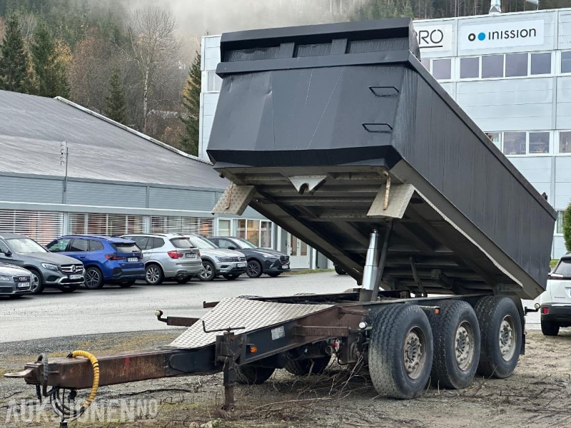 2005 Maur Bilpåbygg tippkjerre / trippelkjerre - Trailer: picture 1 2005 Maur Bilpåbygg tippkjerre / trippelkjerre - Trailer: picture 1