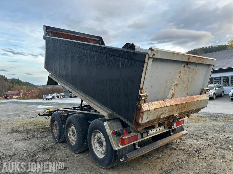 2005 Maur Bilpåbygg tippkjerre / trippelkjerre - Trailer: picture 4 2005 Maur Bilpåbygg tippkjerre / trippelkjerre - Trailer: picture 4