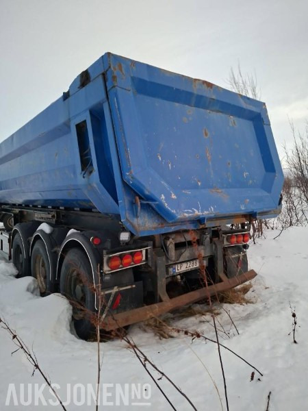 2008 Nor Slep Tippsemi - Høytløftende luke - Trailer: picture 3 2008 Nor Slep Tippsemi - Høytløftende luke - Trailer: picture 3