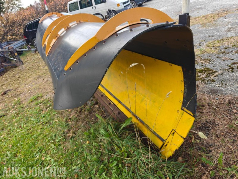 2013 Meiren MSP3703 LH - Snøplog med slapseskjær og parallellogram - Truck: picture 4 2013 Meiren MSP3703 LH - Snøplog med slapseskjær og parallellogram - Truck: picture 4