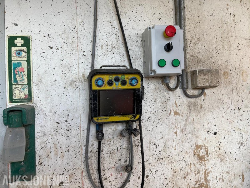 Construction equipment komplett grout/gyse og blandesystem montert i fots container: picture 13