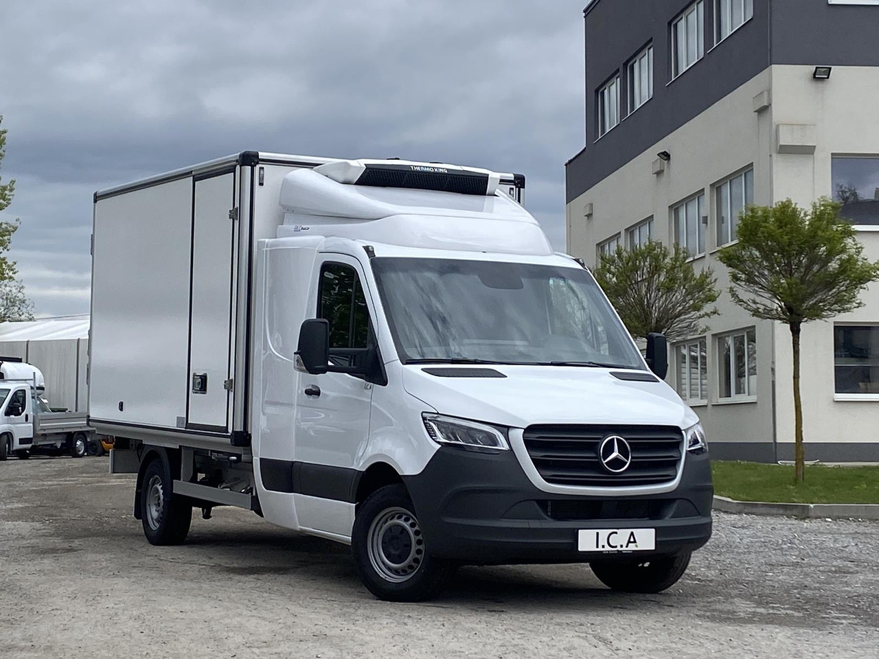 Refrigerated van MERCEDES BENZ SPRINTER  317 CDI | DOPPELREGIME TIEFKÜHLKOFFER + BACKSLEEPER: picture 36