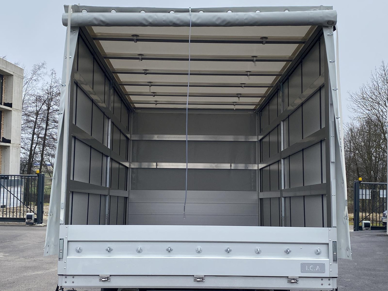 Leasing of RENAULT NEW MASTER L3 170PS 1+2 PRITSCHE PLANE 4300MM RENAULT NEW MASTER L3 170PS 1+2 PRITSCHE PLANE 4300MM: picture 11 Leasing of RENAULT NEW MASTER L3 170PS 1+2 PRITSCHE PLANE 4300MM RENAULT NEW MASTER L3 170PS 1+2 PRITSCHE PLANE 4300MM: picture 11