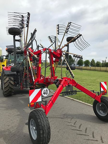 Massey Ferguson MF RK 662 TRC / Fella JURAS 671 - Tedder/ Rake: picture 4 Massey Ferguson MF RK 662 TRC / Fella JURAS 671 - Tedder/ Rake: picture 4