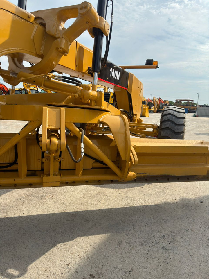 Grader Caterpillar CAT 140 140H 140K Used Grader Secondhand Motor Grader in High Quality: picture 13