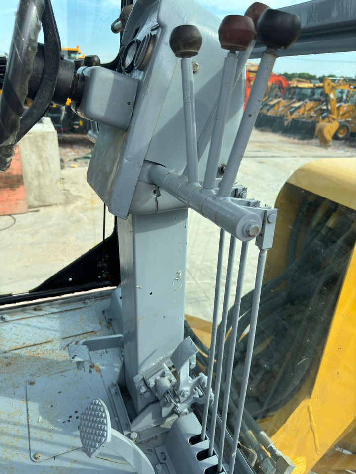 Grader Caterpillar CAT 140 140H 140K Used Grader Secondhand Motor Grader in High Quality: picture 6