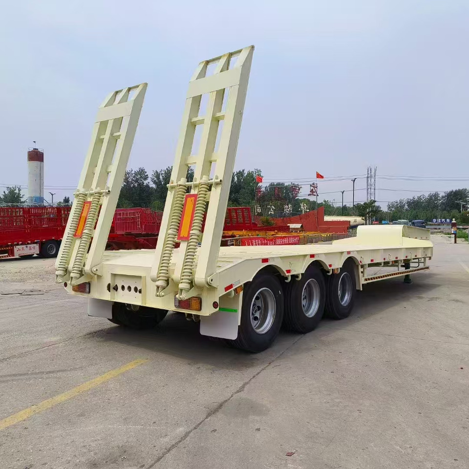 Low loader semi-trailer ZHICHENG Semni Flat Bed Low Bed Floater with 3 Axles 4 Axles New or Used 12M 13.75M In High Quality: picture 14 Low loader semi-trailer ZHICHENG Semni Flat Bed Low Bed Floater with 3 Axles 4 Axles New or Used 12M 13.75M In High Quality: picture 14