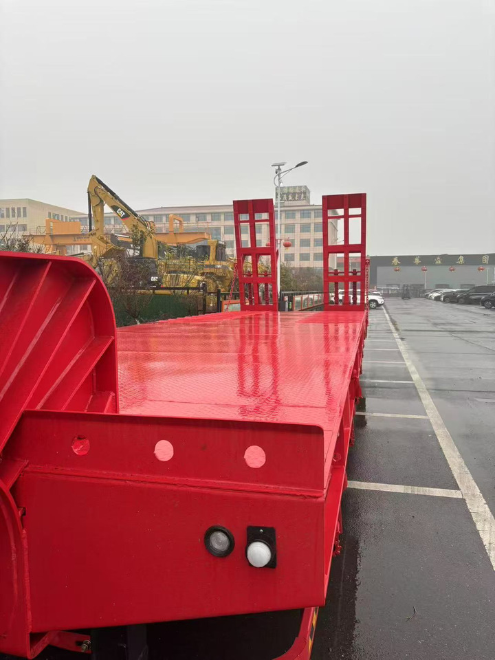 Low loader semi-trailer ZHICHENG Semni Flat Bed Low Bed Floater with 3 Axles 4 Axles New or Used 12M 13.75M In High Quality: picture 22 Low loader semi-trailer ZHICHENG Semni Flat Bed Low Bed Floater with 3 Axles 4 Axles New or Used 12M 13.75M In High Quality: picture 22