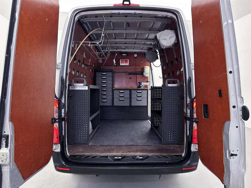 Mercedes-Benz Sprinter 314 2.2 CDI L2H2 Navigatie Inrichting Betimmering Cruise Control Navigatie 220v Omvormer Sidebars - Panel van: picture 4 Mercedes-Benz Sprinter 314 2.2 CDI L2H2 Navigatie Inrichting Betimmering Cruise Control Navigatie 220v Omvormer Sidebars - Panel van: picture 4