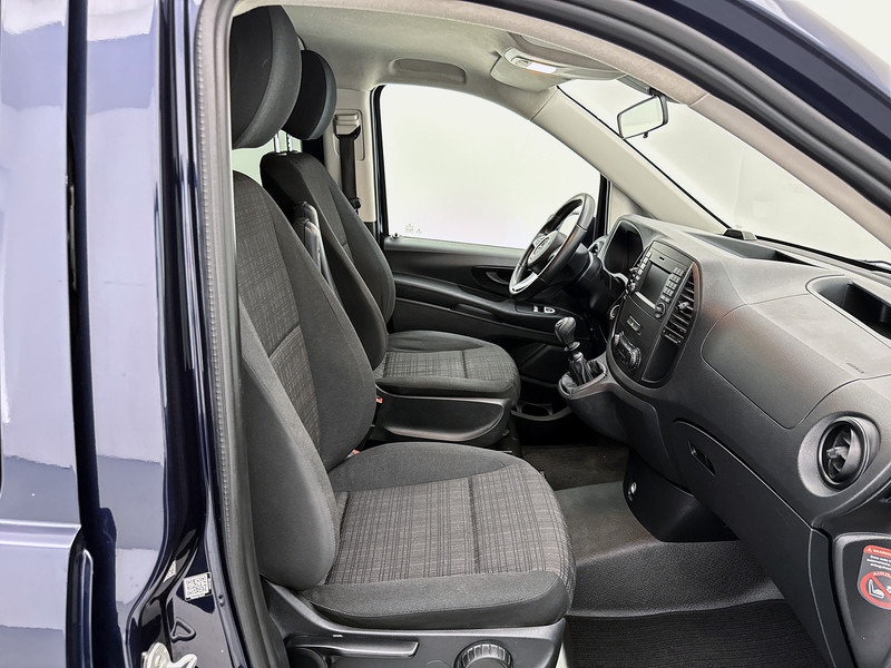 Mercedes-Benz Vito 111 CDI Lang DC Dubbele Cabine Cruise Control Comfort Navigatie 5-persoons - Small van, Combi van: picture 5 Mercedes-Benz Vito 111 CDI Lang DC Dubbele Cabine Cruise Control Comfort Navigatie 5-persoons - Small van, Combi van: picture 5