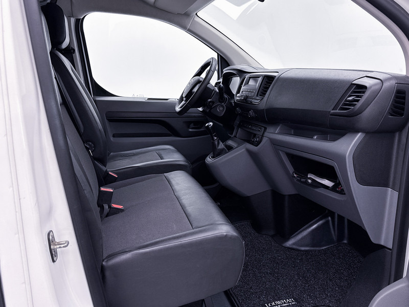 Small van, Combi van Toyota ProAce Compact 1.5 D-4D Cool Comfort Trekhaak Cruise Control Inrichting: picture 17