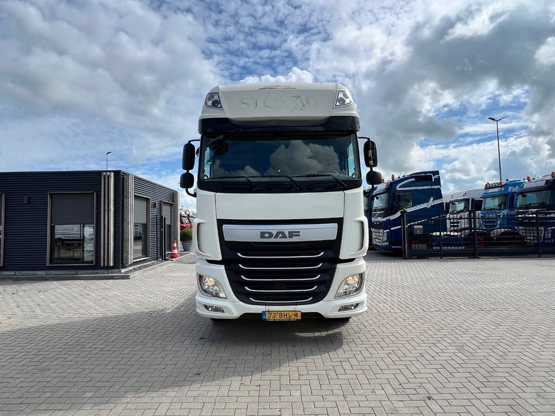 DAF XF 460 4x2 Trekker SSC / 2x Tank / full spoiler - Tractor unit: picture 3 DAF XF 460 4x2 Trekker SSC / 2x Tank / full spoiler - Tractor unit: picture 3