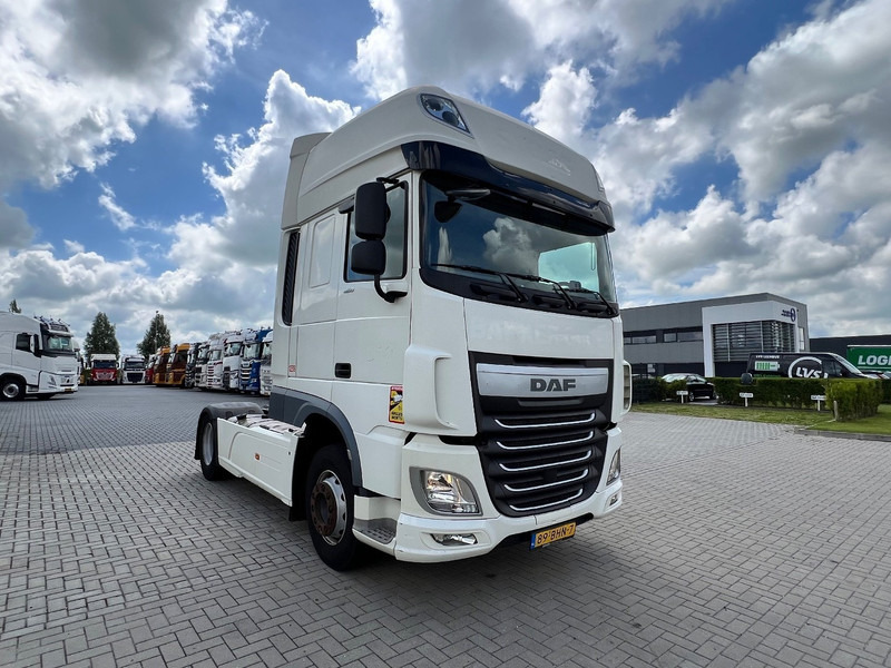DAF XF 460 4x2 Trekker SSC / 2x Tank / full spoiler - Tractor unit: picture 3 DAF XF 460 4x2 Trekker SSC / 2x Tank / full spoiler - Tractor unit: picture 3