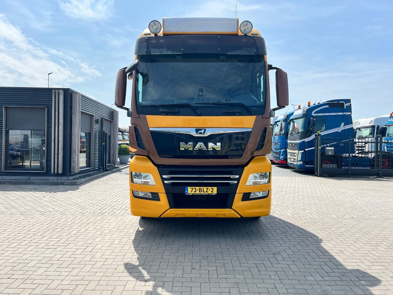 MAN TGX 26.500 6x2 Trekker XXL / 6x2 / Steering axle - Tractor unit: picture 2 MAN TGX 26.500 6x2 Trekker XXL / 6x2 / Steering axle - Tractor unit: picture 2