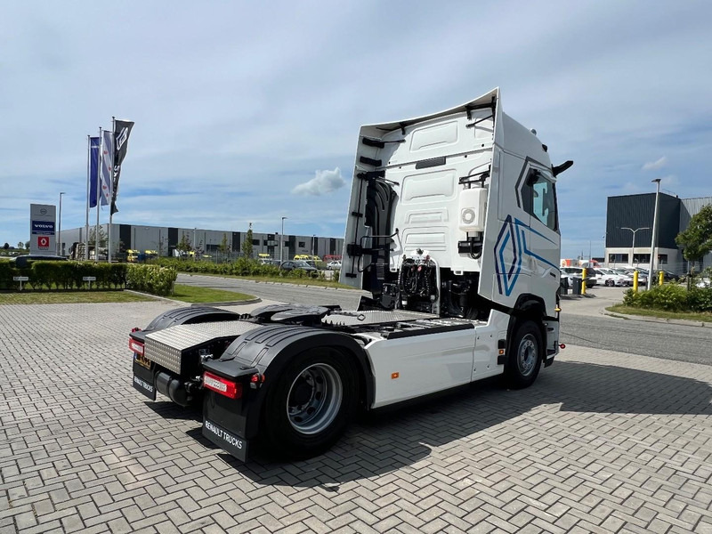 Renault T480 T-HIGH 4x2 Trekker Standclima / 2x Tank / New - Tractor unit: picture 5 Renault T480 T-HIGH 4x2 Trekker Standclima / 2x Tank / New - Tractor unit: picture 5