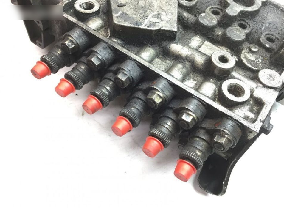 Bosch 1364497 Scania 4-serie - Fuel pump for Truck: picture 3 Bosch 1364497 Scania 4-serie - Fuel pump for Truck: picture 3