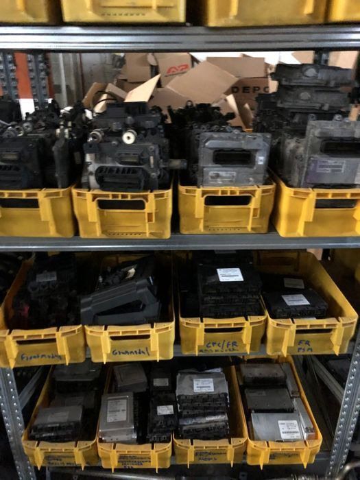 Calculator unitate de control motor ECU EDC Renault Premium / 02 - ECU for Truck: picture 3 Calculator unitate de control motor ECU EDC Renault Premium / 02 - ECU for Truck: picture 3