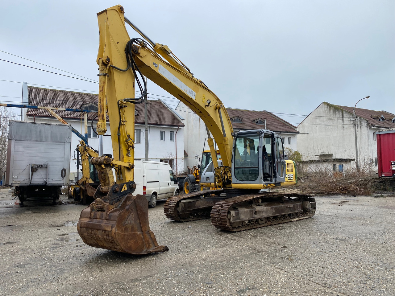 New Holland Kobelco E 215 22 T Klima - Crawler excavator: picture 1 New Holland Kobelco E 215 22 T Klima - Crawler excavator: picture 1