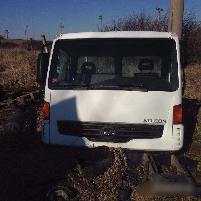 Nissan ATLEON - Cab for Truck: picture 4 Nissan ATLEON - Cab for Truck: picture 4