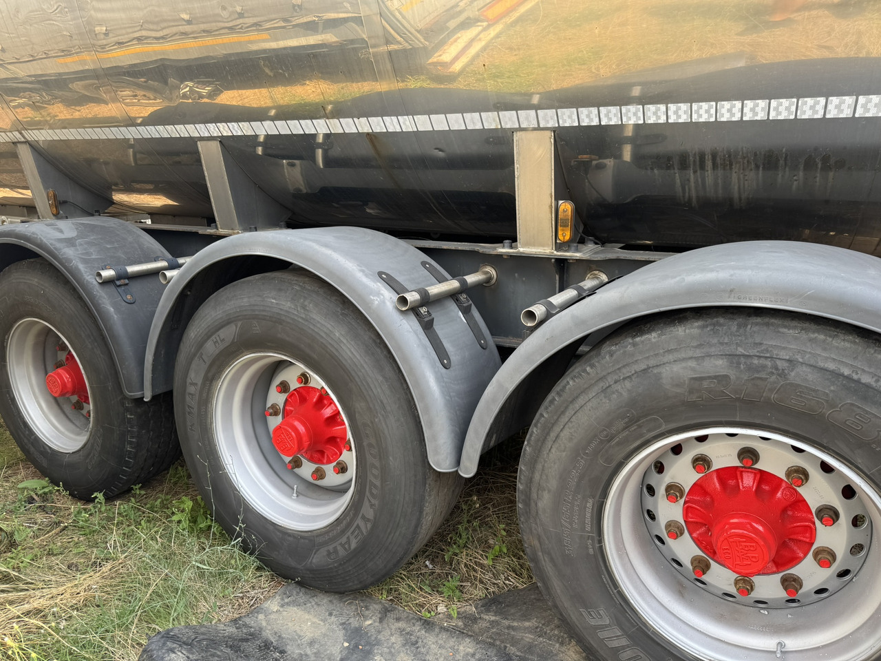 Leasing of Transport lichide ALIMENTARE HLW STA 36 INOX ALIMENTAR AZOR AGRICULTURA Transport lichide ALIMENTARE HLW STA 36 INOX ALIMENTAR AZOR AGRICULTURA: picture 8 Leasing of Transport lichide ALIMENTARE HLW STA 36 INOX ALIMENTAR AZOR AGRICULTURA Transport lichide ALIMENTARE HLW STA 36 INOX ALIMENTAR AZOR AGRICULTURA: picture 8