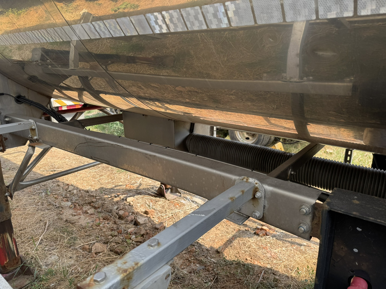 Leasing of Transport lichide ALIMENTARE HLW STA 36 INOX ALIMENTAR AZOR AGRICULTURA Transport lichide ALIMENTARE HLW STA 36 INOX ALIMENTAR AZOR AGRICULTURA: picture 9 Leasing of Transport lichide ALIMENTARE HLW STA 36 INOX ALIMENTAR AZOR AGRICULTURA Transport lichide ALIMENTARE HLW STA 36 INOX ALIMENTAR AZOR AGRICULTURA: picture 9