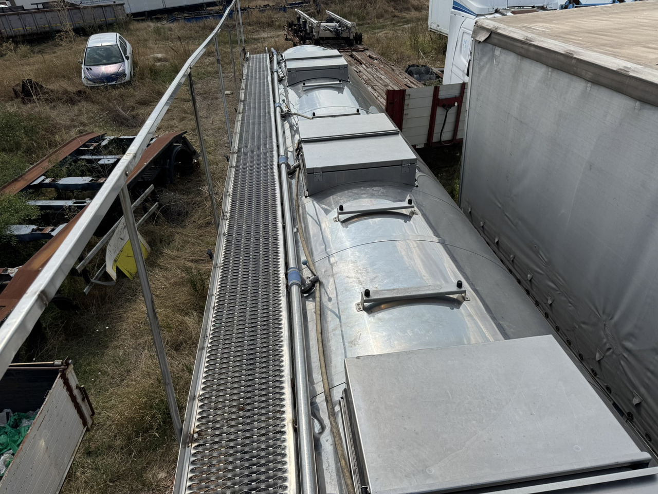 Leasing of Transport lichide ALIMENTARE HLW STA 36 INOX ALIMENTAR AZOR AGRICULTURA Transport lichide ALIMENTARE HLW STA 36 INOX ALIMENTAR AZOR AGRICULTURA: picture 17 Leasing of Transport lichide ALIMENTARE HLW STA 36 INOX ALIMENTAR AZOR AGRICULTURA Transport lichide ALIMENTARE HLW STA 36 INOX ALIMENTAR AZOR AGRICULTURA: picture 17