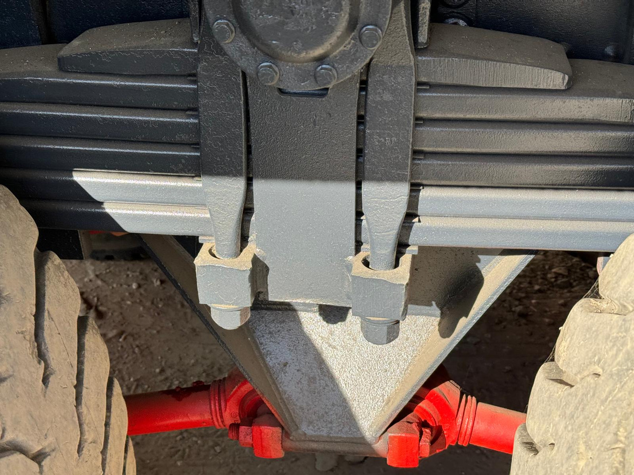 DAF 8x4 CF 85.430S XF85 : Clima AC : Euro 3 : REZVIZUIT COMPLET - Truck: picture 5 DAF 8x4 CF 85.430S XF85 : Clima AC : Euro 3 : REZVIZUIT COMPLET - Truck: picture 5