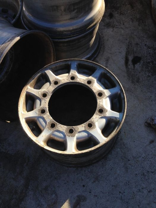 Vand jante aluminiu/tabla pentru camioane/ remorci - Rim for Truck: picture 2 Vand jante aluminiu/tabla pentru camioane/ remorci - Rim for Truck: picture 2