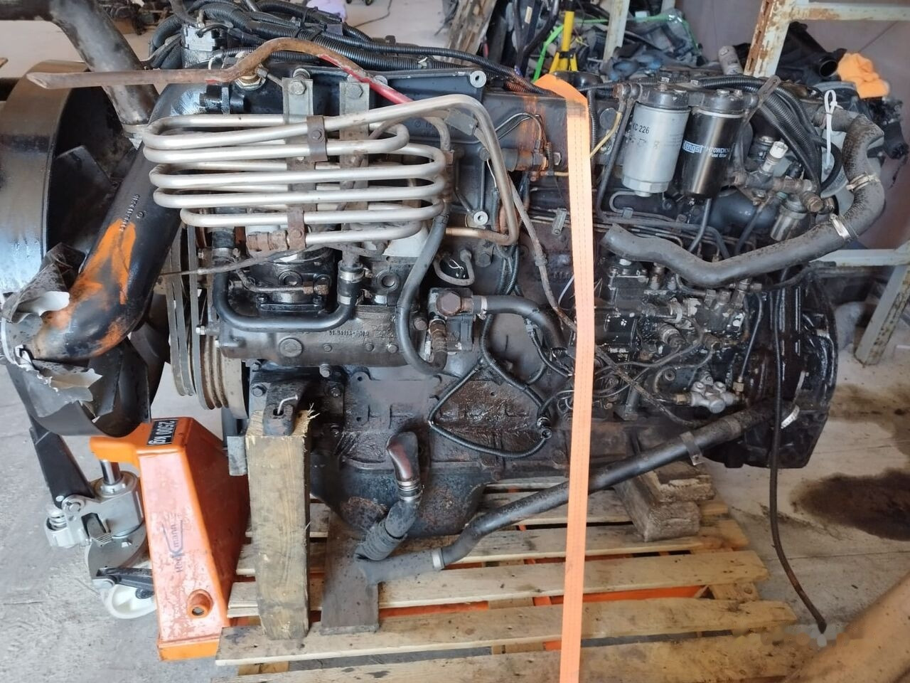 MAN D2876LF02 MAN F2000 - Engine for Truck: picture 1 MAN D2876LF02 MAN F2000 - Engine for Truck: picture 1